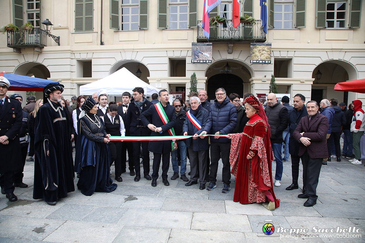 VBS_6864 - Fiera dei Santi - 12.ma Fiera Nazionale del Tartufo.jpg